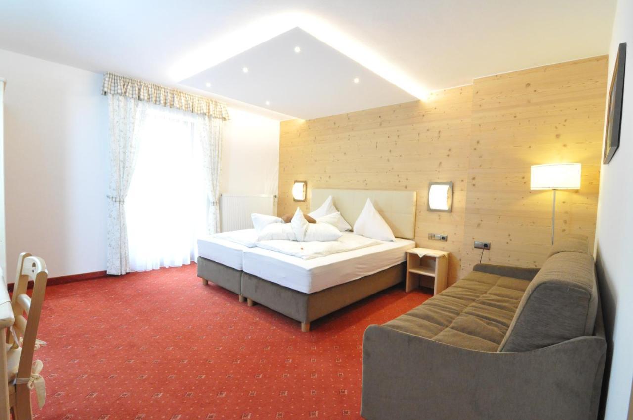 Hotel Traube - Stelvio Kültér fotó