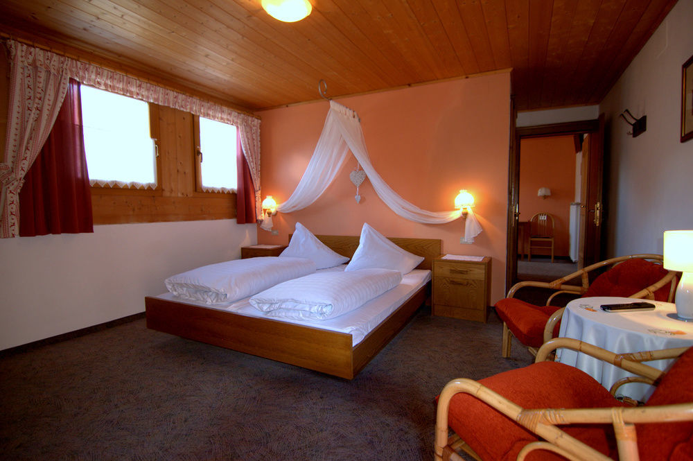 Hotel Traube - Stelvio Kültér fotó